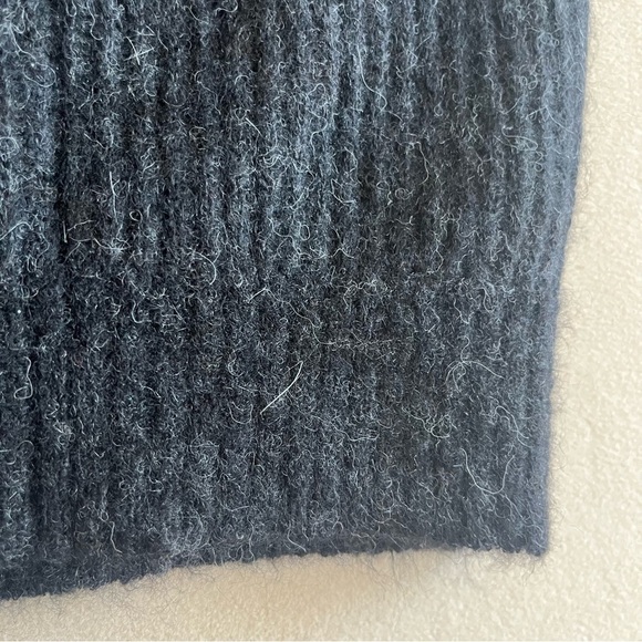 Everlane Women’s The Alpaca Crew Sweater Black Heather size XS - Picture 8 of 14